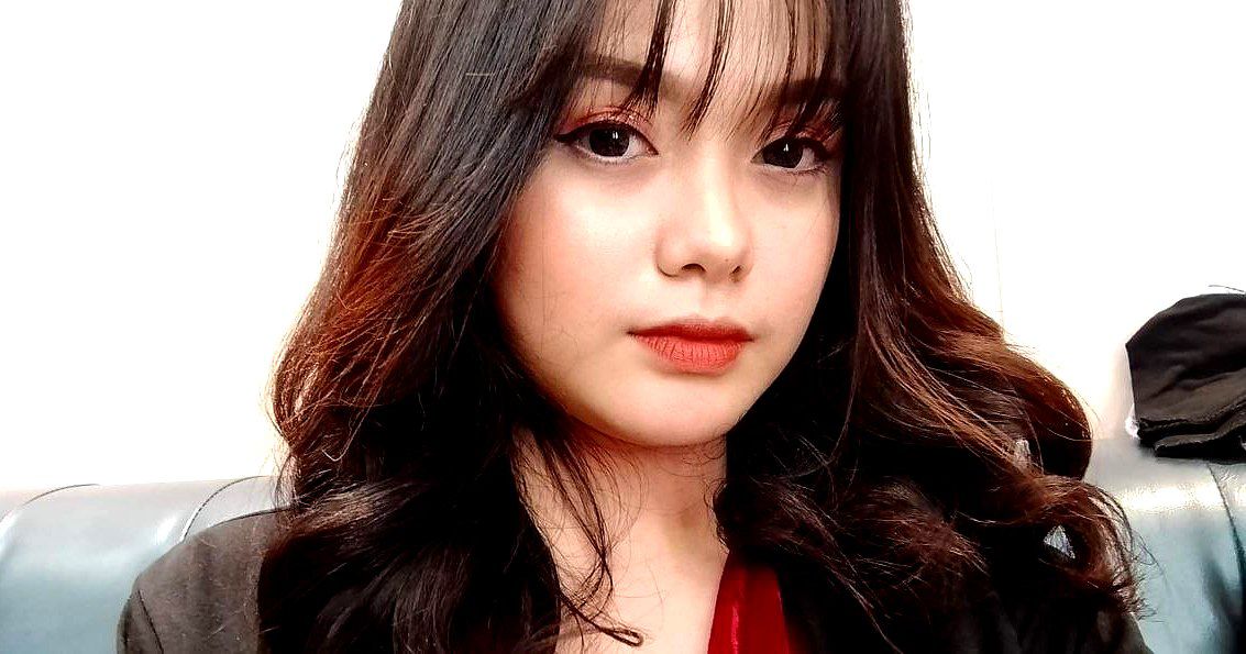 Cậu em trai và cô chị gái dâm nghiện tình dục